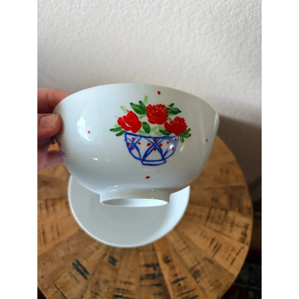 Porcelaine de Chise Floral  Hand‎ Painted Porcelain Floral Bowls Set of 2